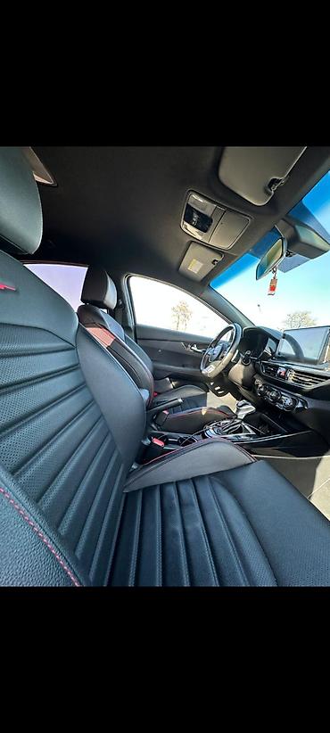 Kia: Kia K3: 2019 г., 1.6 л, Робот, Бензин, Хэтчбэк — 3