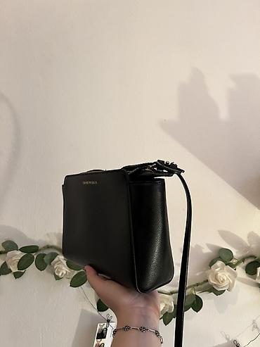 mona paracin: Emporio Armani Saffiano ženska torba preko ramena - Model: kompaktna — 2