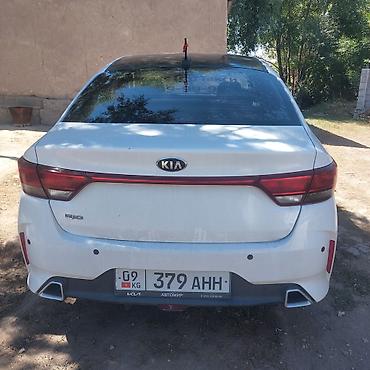 салон машины: Kia Rio: 2021 г., 1.6 л, Автомат, Бензин, Седан — 1