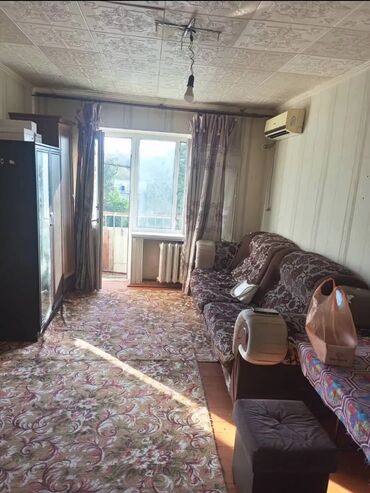 ищу 2х комнатную квартиру: 2 комнаты, 75 м², 2 этаж, Старый ремонт