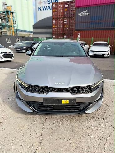 small car: Kia K5: 2022 г., Седан — 1