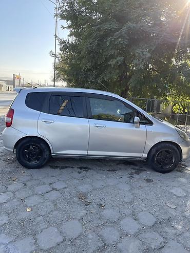fit 3: Honda Fit: 2002 г., 1.3 л, Вариатор, Бензин, Хэтчбэк — 4