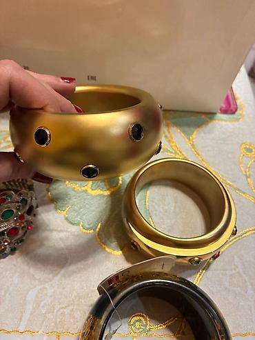kask satis: Продаются красивые женские браслеты, новые в упаковке. Bilərziklər — 4