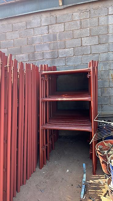 Другие строительные материалы: Продаем строительные леса оптом и в розницу леса уские и обычные — 13