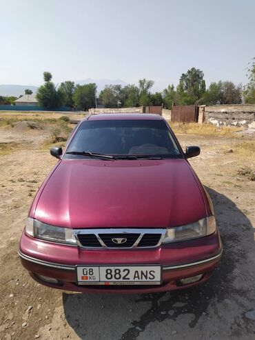 матиз машина: Daewoo Nexia: 2004 г., 1.5 л, Механика, Бензин, Седан