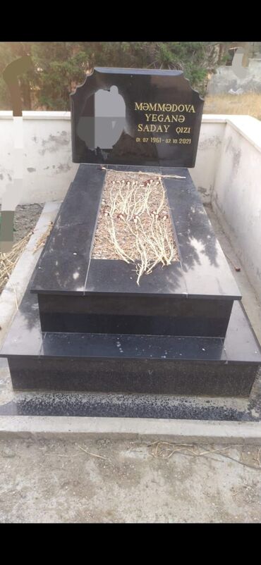 Başqa xidmətlər: Qəbiristan daşlarının hazırlanması köhnə daşların təmiri işlərinin — 10