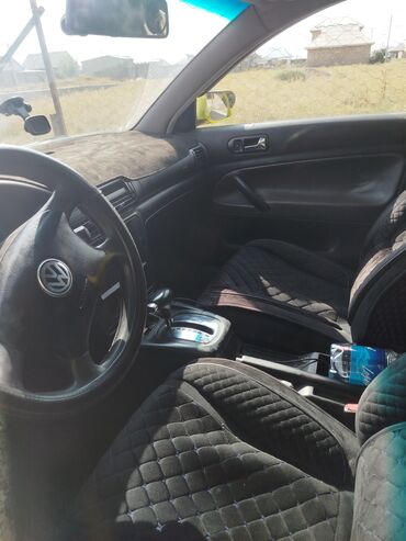 автомобиль купе: Volkswagen Passat: 1998 г., Автомат, Седан