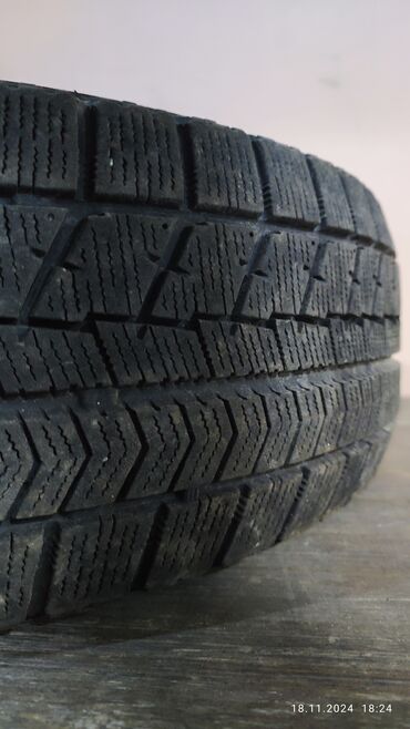 14 самара: Шиналар 175 / 65 / R 14, Кыш, 1 даана, Жеңил унаалар, Жапония, Bridgestone