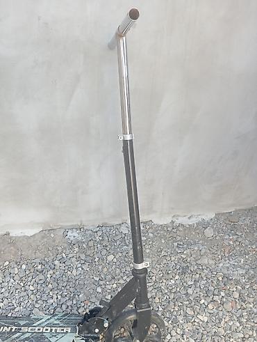 Samokatlar: Stunt Scooter – iki təkərli skuter Xüsusiyyətlər: - Platforma — 5