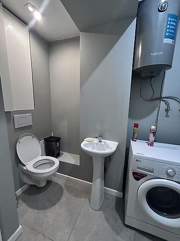 Продажа квартир: 2 комнаты, 65 м², Цум 6 этаж — 4