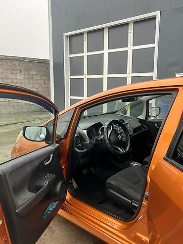Honda: Honda Fit: 2011 г., 1.5 л, Автомат, Бензин, Хэтчбэк — 8