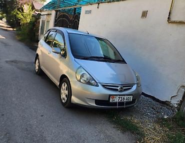 fit osh: Honda Fit: 2002 г., 1.3 л, Автомат, Бензин, Хэтчбэк — 3