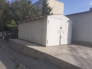 Kirayə qaraj: Avtomobil və ya digər əşyaların saxlanılması üçün nəzərdə tutulmuş