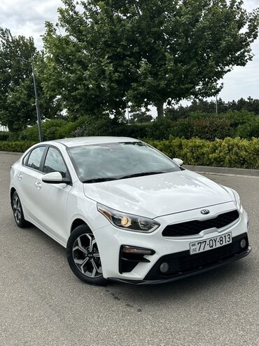 Kia Forte: 2 l | 2021 il Sedan