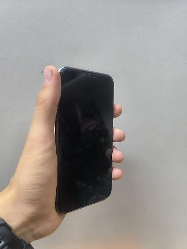 12 lite: IPhone 11, черный, с двойной основной камерой 12 МП (широкоугольная и — 3