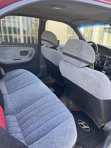hyundai veracruz: Hyundai Sonata: 2 l | 1995 il Sedan — 6