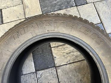 Шины 245 / 60 / R 18, Зима, Б/у, Комплект, Легковые, Китай, Maxtrek