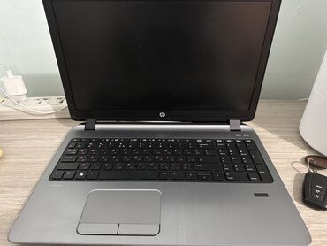 сумку для ноутбука и документов: Ноутбук, HP, 8 ГБ ОЗУ, Intel Core i5, 15.6 ", Б/у, память SSD