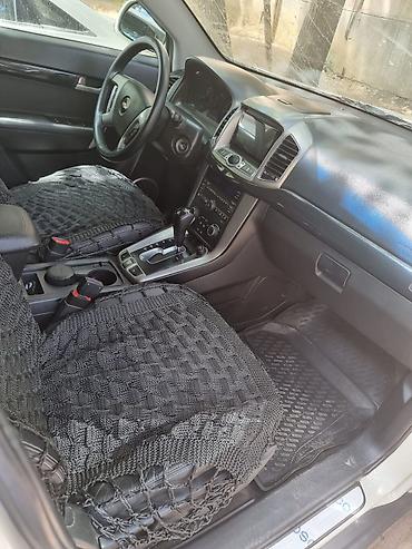 şevrolet captiva: Chevrolet Captiva: 2.4 l | 2011 il Ofrouder/SUV — 4