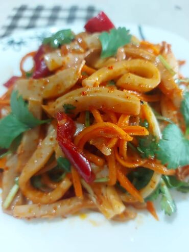 Другие услуги: Сунде -традиционная Корейская кровяная колбаса . Всегда — 5