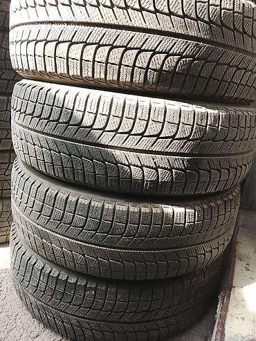 Шины 215 / 65 / R 17, Зима, Б/у, Комплект, Легковые, Michelin