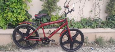 купить велосипед недорого: İşlənmiş Şəhər velosipedi 26", sürətlərin sayı: 1