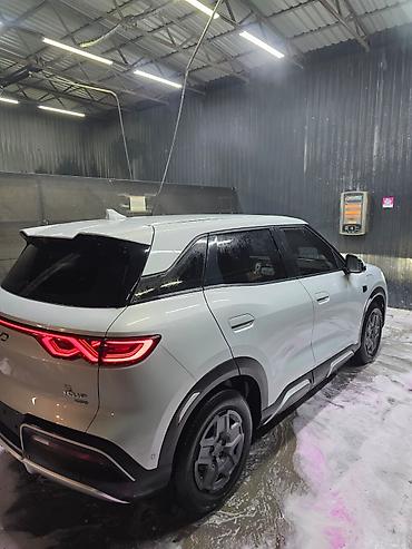 BYD: BYD Yuan Up: 2025 г., Робот, Электромобиль, Кроссовер — 3