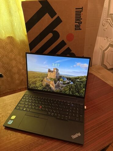 Lenovo: Lenovo ThinkPad noutbuku - Model xətti: ThinkPad (qutusu ilə) - — 2