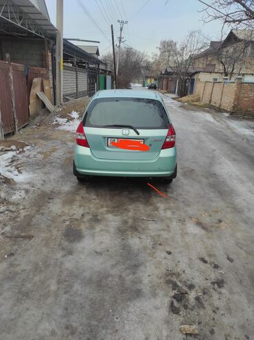 фонда жаз: Honda Jazz: 2005 г., 1.3 л, Вариатор, Бензин