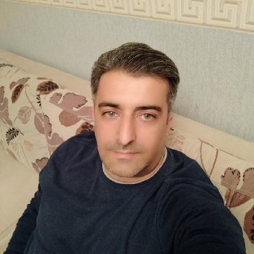 Taksi sürücüsü. (C)