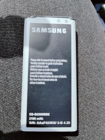 Аккумуляторы: Аккумулятор (батарейка)
Samsung Galaxy S5 mini.
Новая