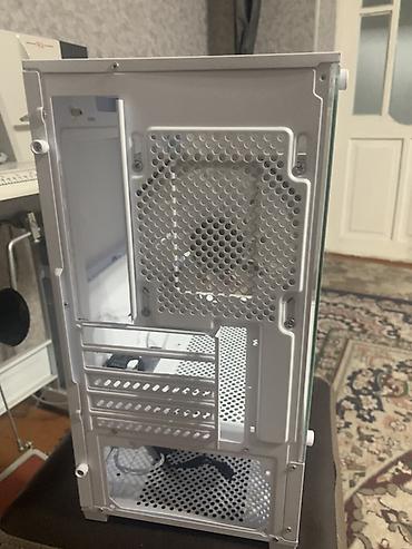 чехлы бу: Корпус ПК, Б/у, Micro-ATX, цвет - Белый — 3