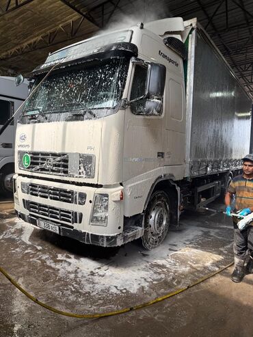 тандем рено: Продается Volvo Год выпуска:2007года Прицепа:2012 Длина кузова