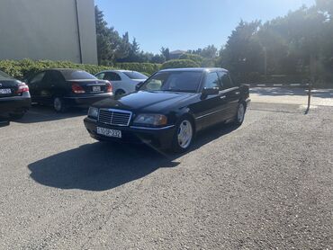 Mercedes-Benz: Mercedes-Benz — 8