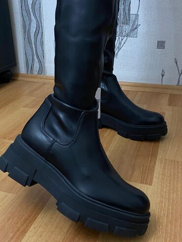 Çəkmələr: Uzunboğaz, Ölçü: 39, rəng - Qara, Yeni -da lalafo.az — 5 Çəkmələr: Uzunboğaz, Ölçü: 39, rəng - Qara, Yeni — 5