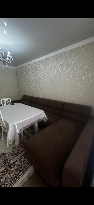 купить краску для обуви: Продам диван в очень хорошем состоянии!Раскладывается и можно