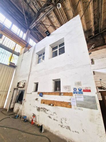 Anbar və emalatxanalar: Xətai rayonu, Babək prospektində səliqəli, hündür və işıqlı anbar -da lalafo.az — 9 Anbar və emalatxanalar: Xətai rayonu, Babək prospektində səliqəli, hündür və işıqlı anbar — 9