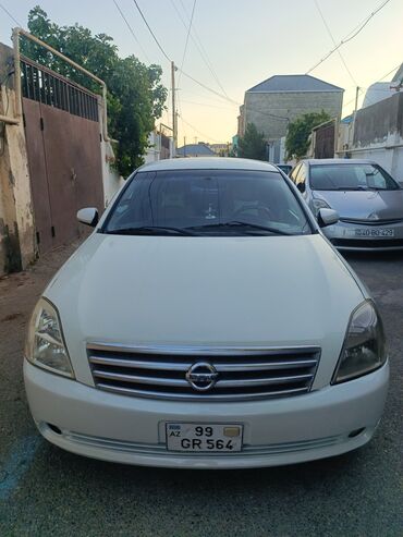 Nissan Teana: 2.3 l | 2005 il Sedan