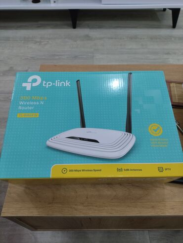 kompüterlərin alışı: TP-Link Router WR841N. Qoşa antennalıdır. Bugün alınıb, lazım olmadığı