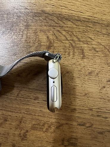 продажа айфонов: В комплекте 3 ремешка, 2 защитки Apple Watch SE2 (40 мм, GPS), корпус — 2