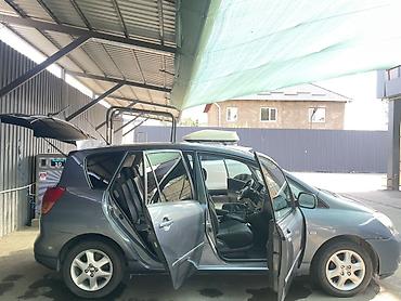 voxy noah: Toyota Corolla Verso: 2002 г., 1.6 л, Механика, Бензин, Минивэн — 5