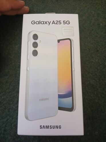 yasamal telefon qovşağı: Samsung Galaxy A25, 256 ГБ, цвет - Белый, Гарантия, Отпечаток пальца, Две SIM карты