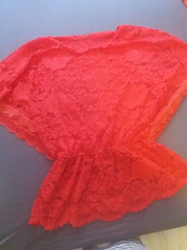 tunike za punije dame prodaja: S (EU 36), Embroidery, Single-colored, color - Red