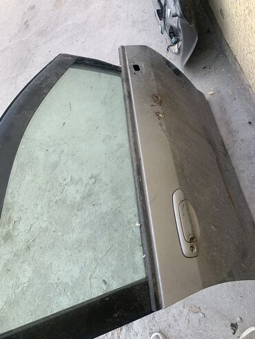 трос багажника: Крышка багажника Honda 2003 г., Б/у, цвет - Серебристый,Оригинал
