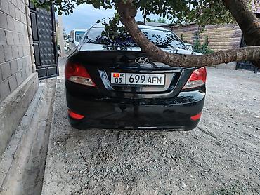 e34 4 4: Hyundai Solaris: 2012 г., 1.6 л, Автомат, Бензин, Седан — 4