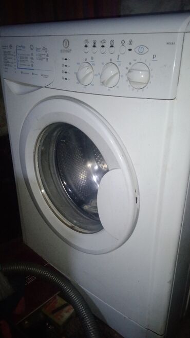 услуги по установке стиральной машины: Стиральная машина Indesit, Б/у, Автомат, До 5 кг