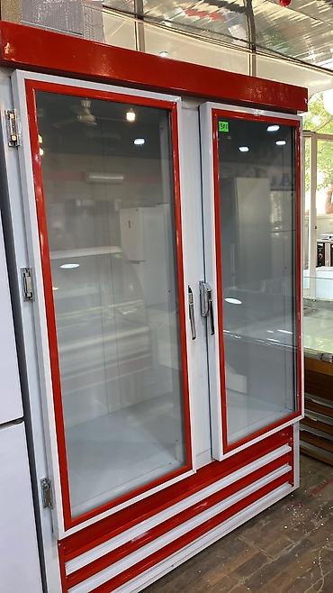 İki qapılı vitrin soyuducu - Tip: Şüşə qapılı vitrin soyuducu