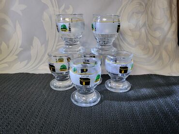 Čaše: Casice nove za zestoko pice. Komada 6 u ceni,jako tkz.zamzam staklo — 1