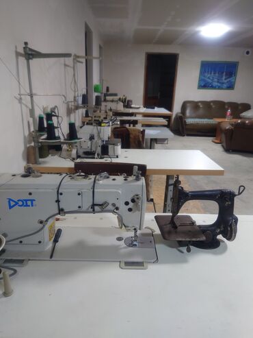 Qədim tikiş maşınları: Məhsul: Singer markalı mexaniki tikiş maşını (koleksiya üçün nadir — 11