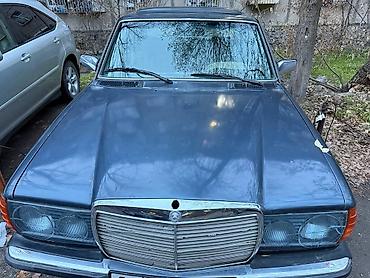bud e9: Mercedes-Benz W123: 1984 г., 2.3 л, Механика, Бензин, Седан — 4